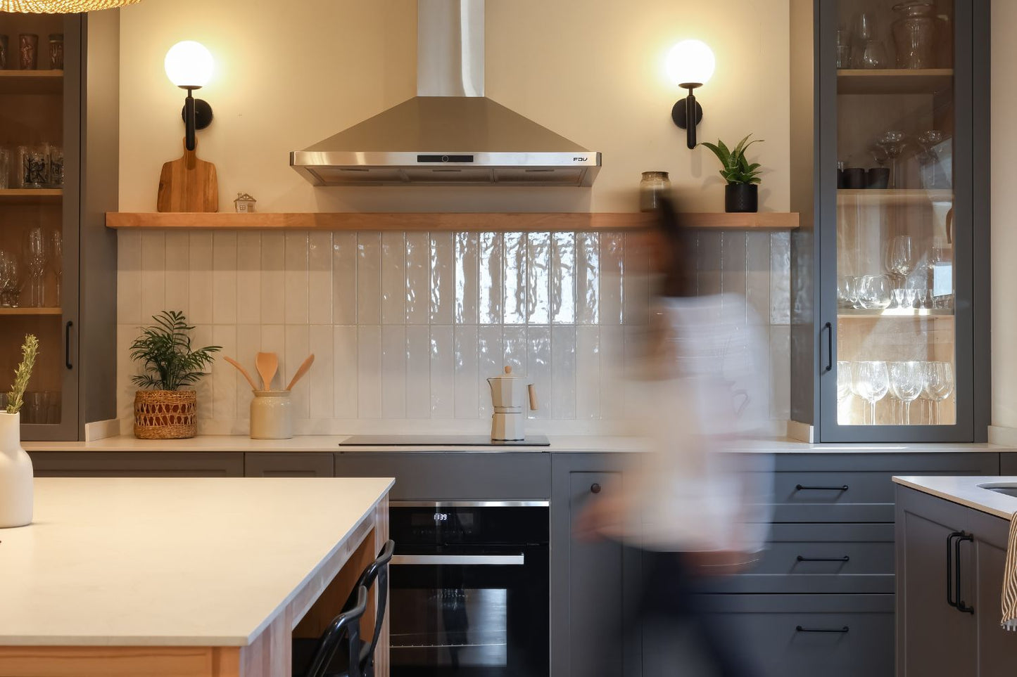 Un hogar bien pensado: cocina y logia de ensueño en nuestro proyecto La Cruz 🏡✨