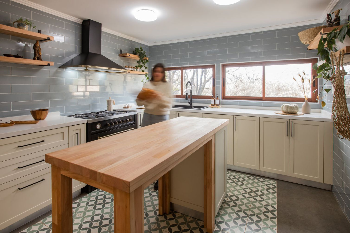 No es falta de espacio: 5 errores comunes al diseñar una cocina