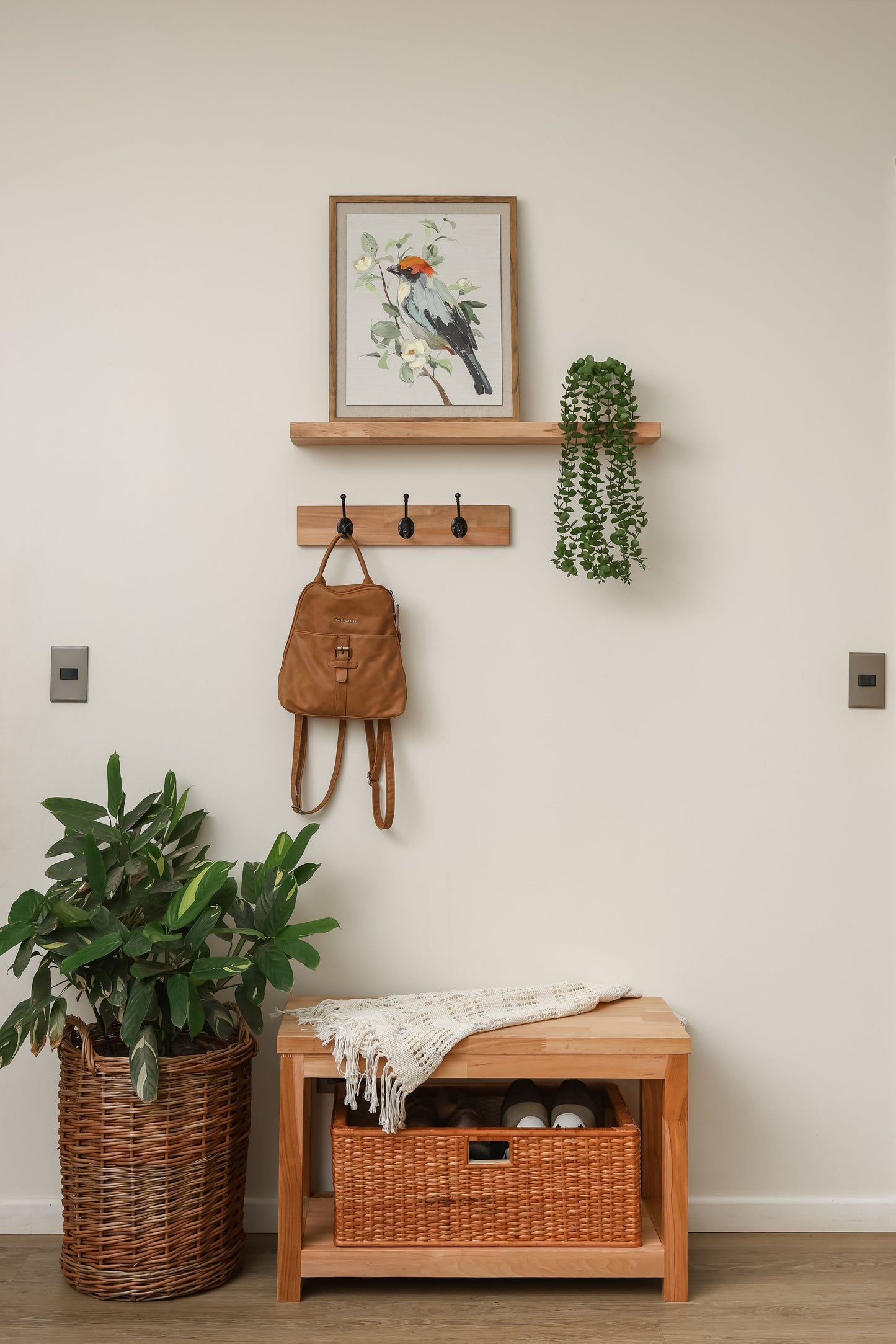 Cómo diseñar una entrada de hogar funcional y linda
