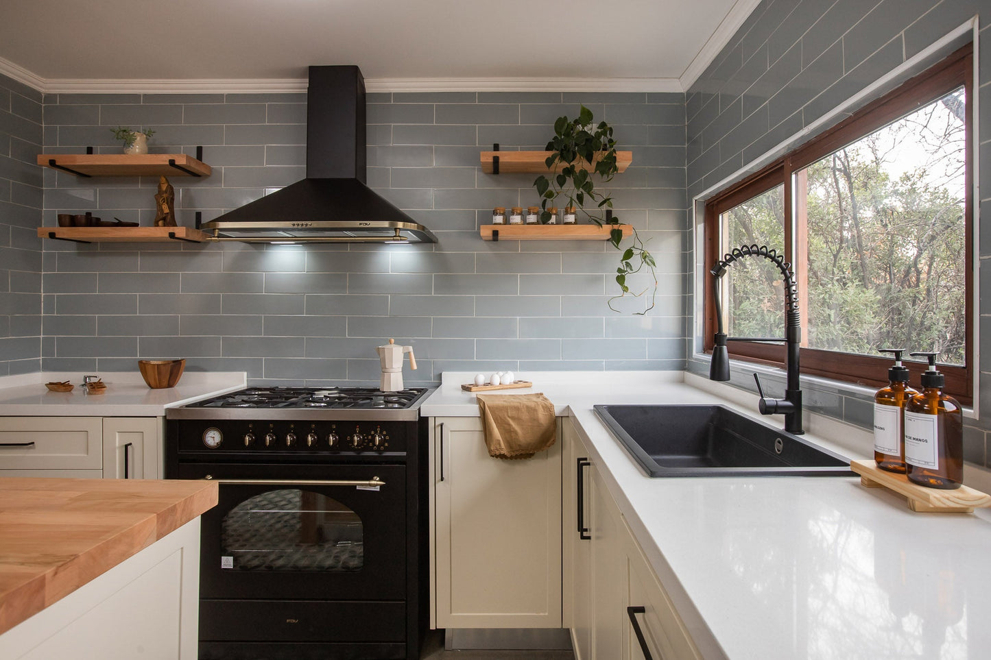 Guía práctica de dimensiones de muebles de cocina: planea con precisión y estilo